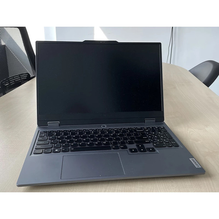 لپ تاپ 15.6 اینچی لنوو مدل LOQ 15IAX9-i5 12450HX-16GB DDR5-512GB SSD-RTX3050-FHD